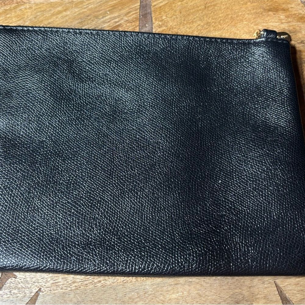 Amelie Galanti Lightweight, Large Capacity Hand Bag EPC - Picture 2 of 5